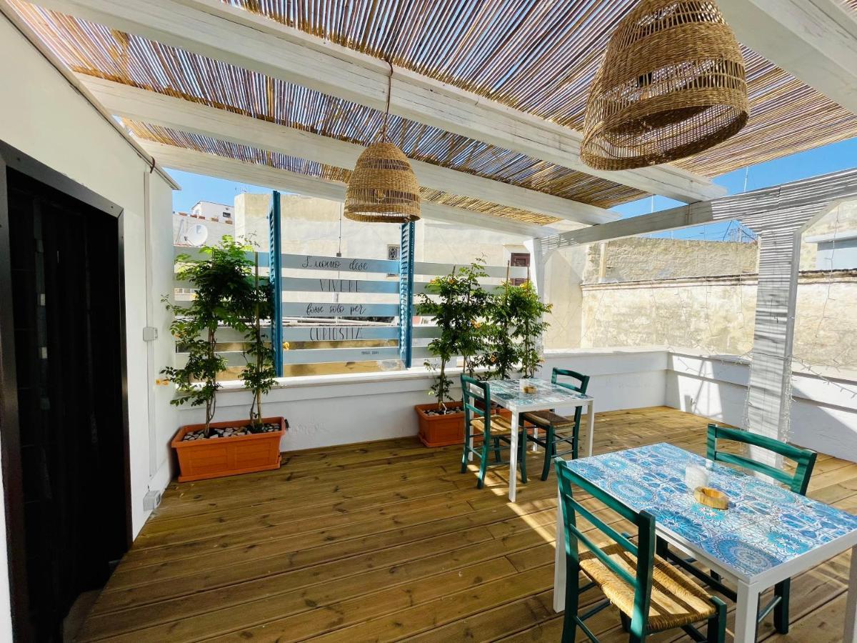 La Giudecca Trani Bed & Breakfast Bagian luar foto